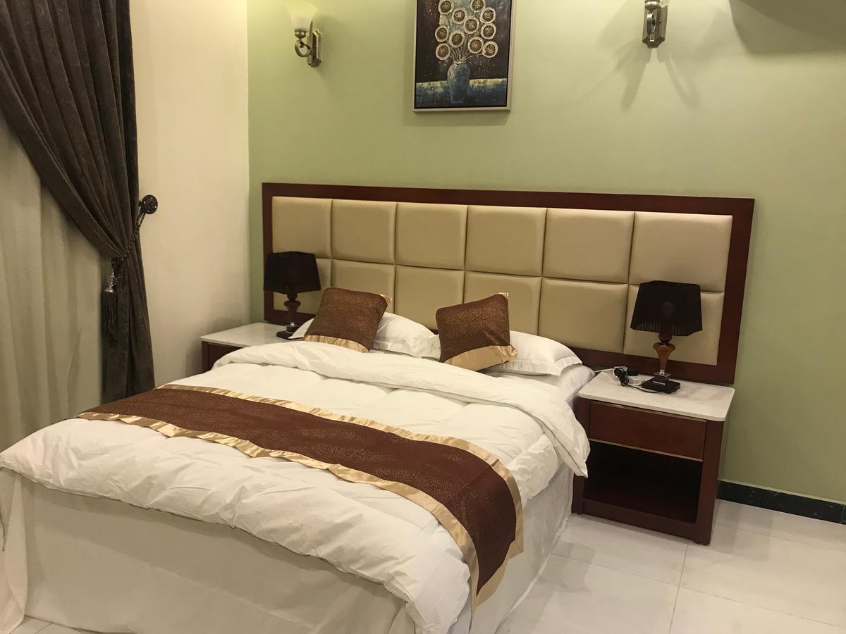 Ashbilia Suites Khobar Buitenkant foto