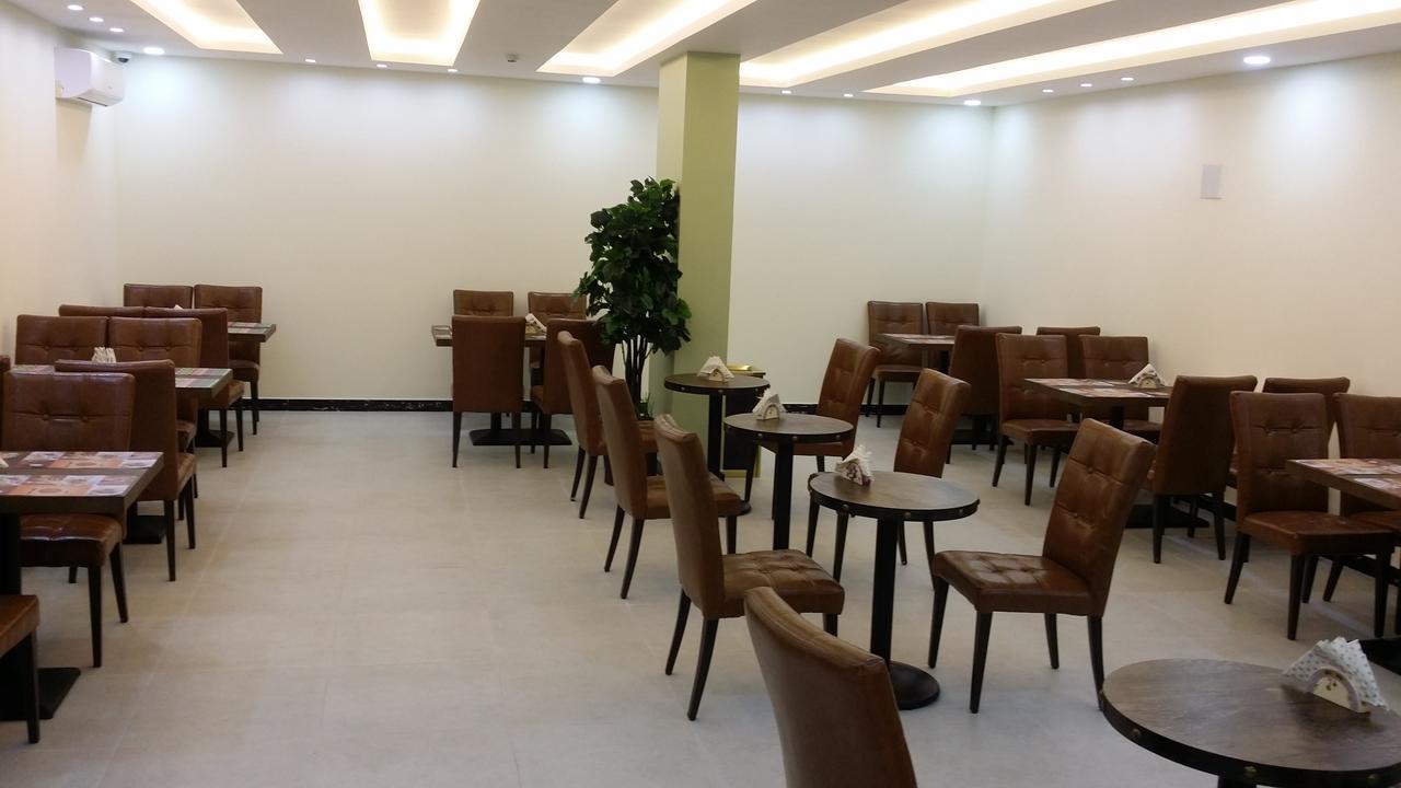 Ashbilia Suites Khobar Buitenkant foto